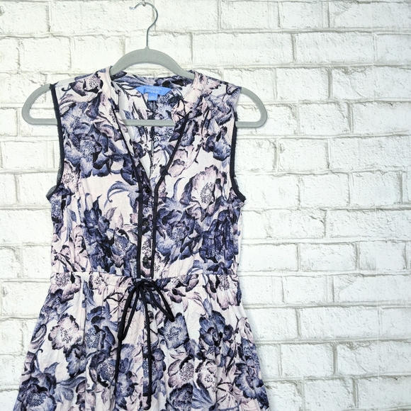 Simply Vera Vera Wang Dresses & Skirts - Simply Vera Wang Floral Dress A-Line Medium